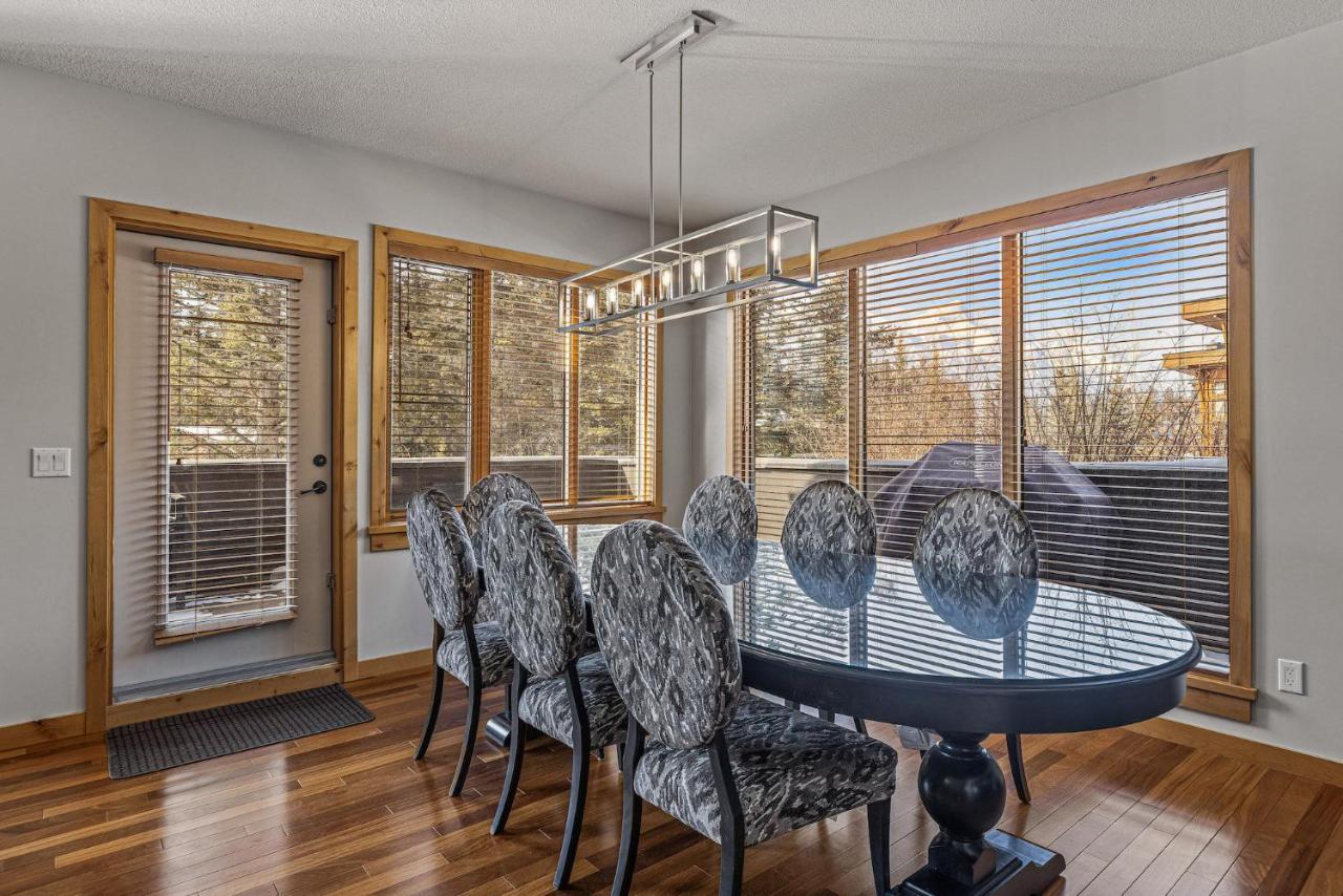 3 Bedroom Condo By Canadian Rockies Vacation Rentals 캔모어 외부 사진