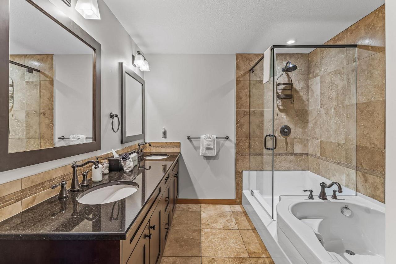 3 Bedroom Condo By Canadian Rockies Vacation Rentals 캔모어 외부 사진